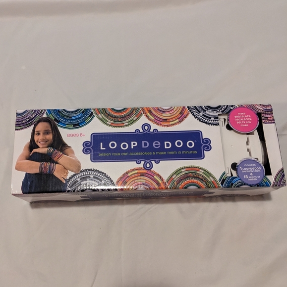 GUC  Loopdedoo Deluxe DIY Friendship Bracelet Maker Kit - Picture 2 of 7